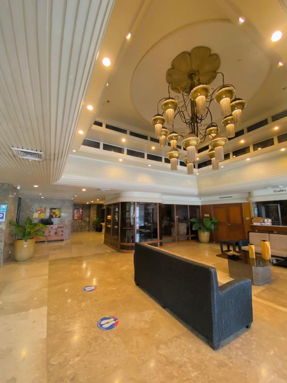 Copacabana Apartment Hotel Pasay Exterior foto