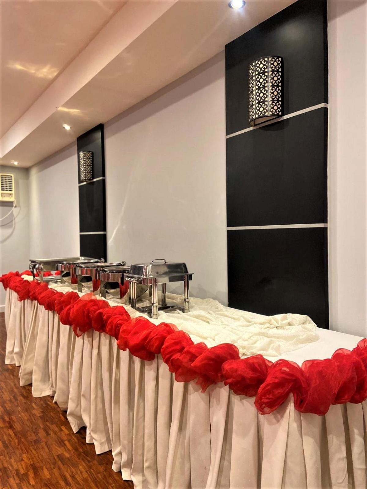 Copacabana Apartment Hotel Pasay Exterior foto