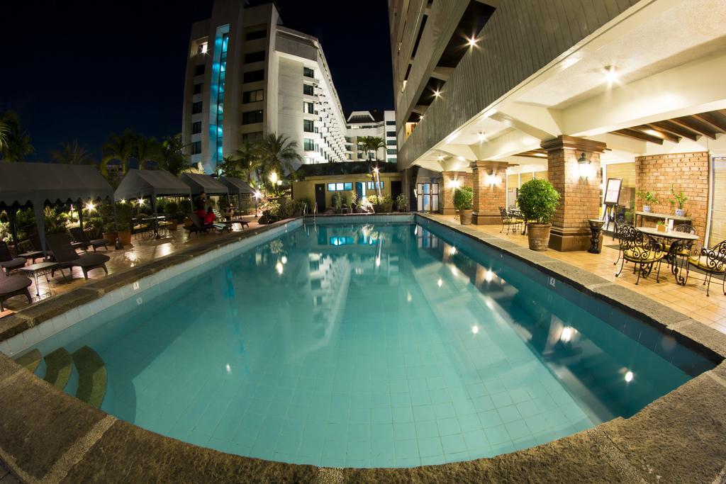 Copacabana Apartment Hotel Pasay Exterior foto