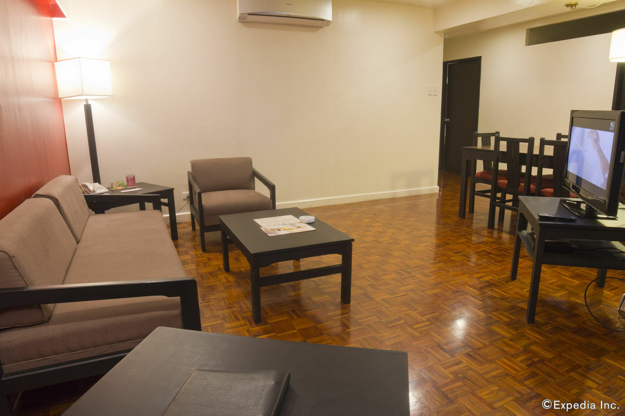 Copacabana Apartment Hotel Pasay Exterior foto